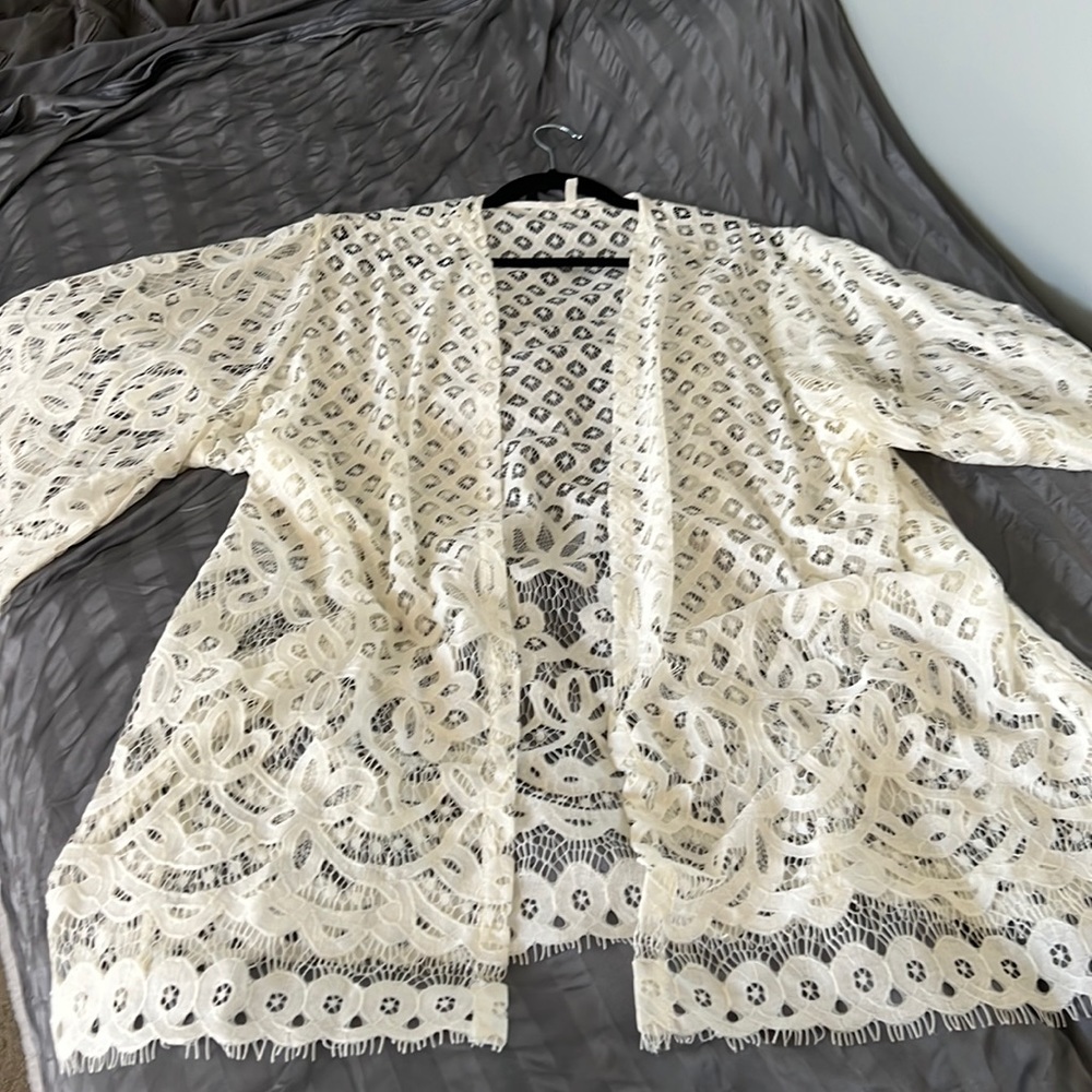 Maurice Cardigan white lace 3xl new  gorgeous